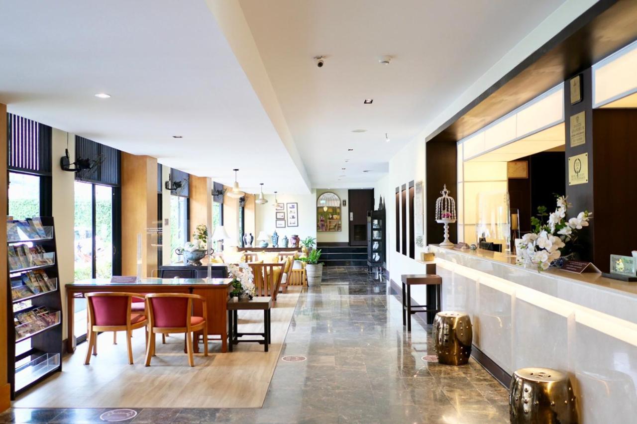 Sawaddi Patong Resort & Spa By Tolani - Sha Extra Plus Exterior foto